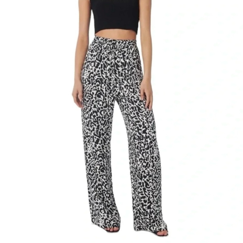LITA by Ciara Fluid Wide-leg‎ Palazzo pants in Mini Cheetah - Women’s Size Small
